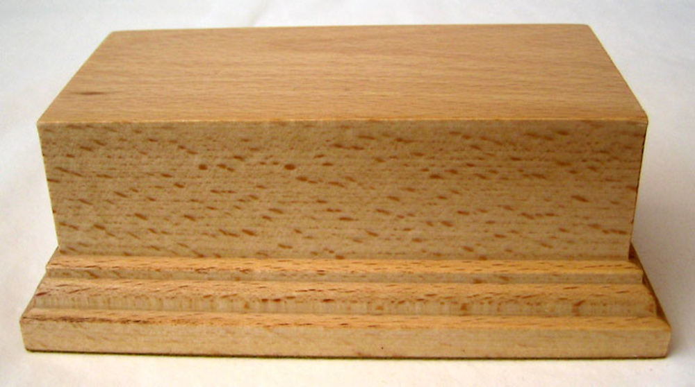 Peana de madera 12x12 altura 6 cms. Artesanías Montejo