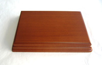 Peana madera rectangular. Diferentes medidas. En pino macizo, crudo. Se  puede pintar. (29 * 13 cms.)